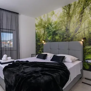 https://batinic-apartmani-kastela.splithotels.org